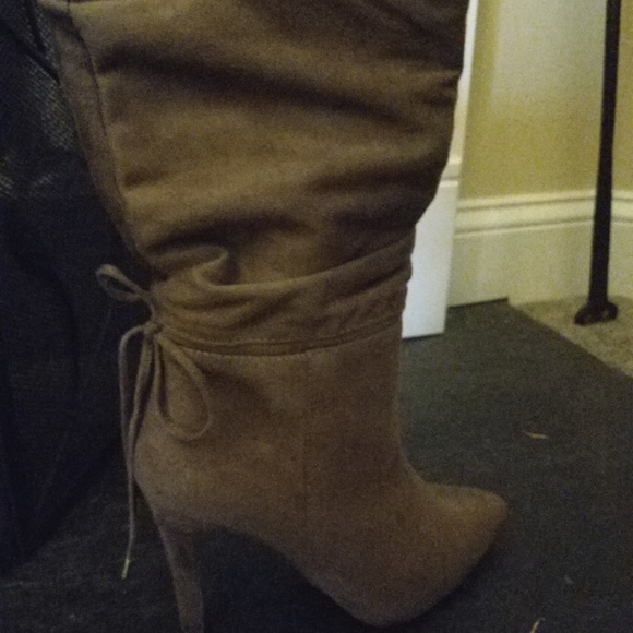 Zigisoho Jeannie 7W mid calf suede feel boots NWT - Picture 4 of 5